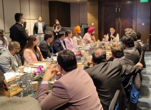 ਪੰਜਾਬ ਨੇ ਮੋਹਾਲੀ ਨੂੰ ਉੱਤਰੀ ਭਾਰਤ ਦੇ ਅਗਲੇ ਜੀਸੀਸੀ ਹੱਬ ਵਜੋਂ ਕੀਤਾ ਪੇਸ਼: ਅਮਨ ਅਰੋੜਾ ਨੇ ਬੈਂਗਲੁਰੂ ਵਿੱਚ ਵਿਸ਼ਵ ਭਰ ਦੀਆਂ ਦਿੱਗਜ ਕੰਪਨੀਆਂ ਨੂੰ ਸੂਬੇ ਵਿੱਚ ਨਿਵੇਸ਼ ਲਈ ਕੀਤਾ ਆਕਰਸ਼ਿਤ