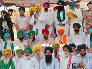ਚੰਡੀਗੜ੍ਹ ਬਾਰਡਰ ’ਤੇ ਕਿਸਾਨਾਂ ਦਾ ਅੰਦੋਲਨ ਸਰਕਾਰ ਦੀ ਸਹਿਮਤੀ ਤੋਂ ਬਾਅਦ ਹੋਇਆ ਸਮਾਪਤ
