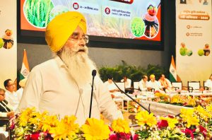 *ਕੇਂਦਰ ਸਰਕਾਰ ਹਾੜ੍ਹੀ ਸੀਜ਼ਨ ਲਈ 5.5 ਲੱਖ ਮੀਟਰਕ ਟਨ ਡੀ.ਏ.ਪੀ. ਅਤੇ 15 ਲੱਖ ਮੀਟਰਕ ਟਨ ਯੂਰੀਆ ਦੀ ਸਪਲਾਈ ਯਕੀਨੀ ਬਣਾਵੇ: ਗੁਰਮੀਤ ਸਿੰਘ ਖੁੱਡੀਆਂ
