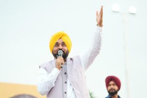 ਗਲਤੀ ਨਾਲ ਵੀ ਵਿਰੋਧੀ ਧਿਰਾਂ ਨੂੰ ਵੋਟ ਦੇ ਦਿੱਤੀ ਤਾਂ ਇਹ ਲੋਕ ਭਲਾਈ ਸਕੀਮਾਂ ਬੰਦ ਕਰਵਾ ਦੇਣਗੇ: ਮੁੱਖ ਮੰਤਰੀ ਭਗਵੰਤ ਸਿੰਘ ਮਾਨ