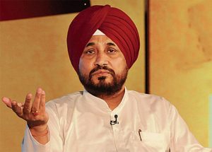 ਸਾਬਕਾ ਮੁੱਖ ਮੰਤਰੀ ਚਰਨਜੀਤ ਸਿੰਘ ਚੰਨੀ ਦੇ ਨਜ਼ਦੀਕੀ ਵਰਿੰਦਰ ਢਿੱਲੋਂ ’ਤੇ ਕੇਸ ਸਾਬਕਾ ਮੁੱਖ ਮੰਤਰੀ ਚਰਨਜੀਤ ਸਿੰਘ ਚੰਨੀ ਦੇ ਨਜ਼ਦੀਕੀ ਵਰਿੰਦਰ ਢਿੱਲੋਂ ’ਤੇ ਕੇਸ