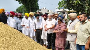 ਪੰਜਾਬ ਦੀਆਂ ਅਨਾਜ ਮੰਡੀਆਂ ਵਿੱਚ ਹੁਣ ਤੱਕ 8.50 ਲੱਖ ਮੀਟਰਕ ਟਨ ਝੋਨੇ ਦੀ ਹੋਈ ਆਮਦ : ਕੈਬਨਿਟ ਮੰਤਰੀ ਲਾਲ ਚੰਦ ਕਟਾਰੂਚੱਕ